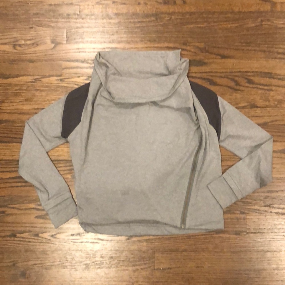Lululemon Sway Jacket Grey Wrap Asymmetric Zip Up